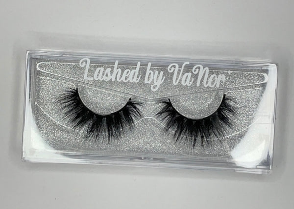 Paris Lashes